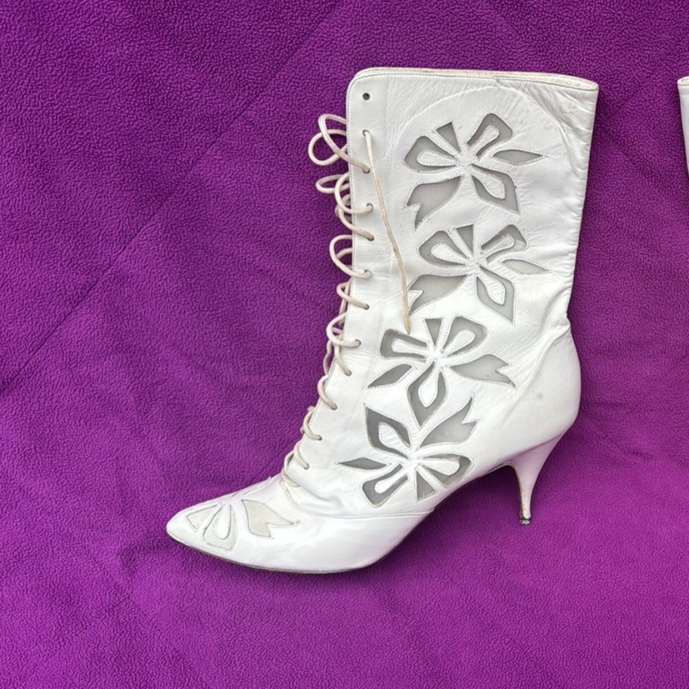 Vintage wedding boots